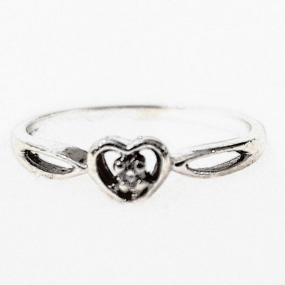 Heart shaped ring